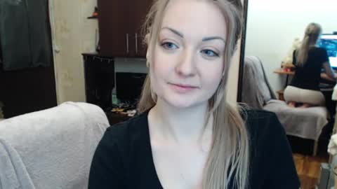 LuckyShot online show from February 7, 8:20 pm