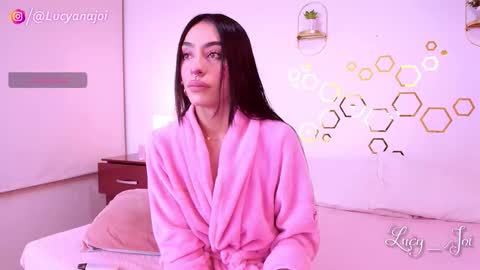 Luciana online show from November 7, 11:53 pm