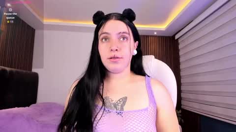 Snapshot of lucy_smith7 chatting on January 21, 5:05 am Sofia  online show from January 21, 5:05 am