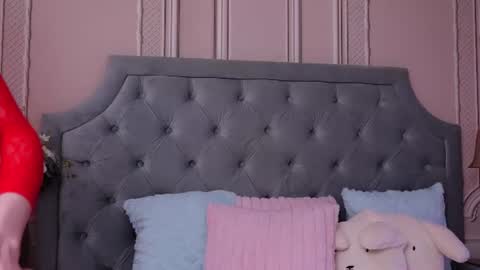 LucyAddison online show from June 14, 5:19 am