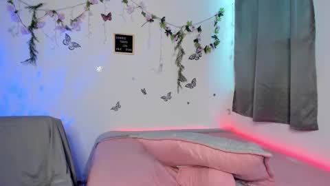 Lucy online show from January 11, 5:40 pm