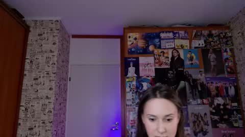 Lucy Rose online show from December 14, 2:12 pm