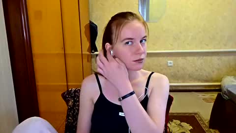 Sofia online show from May 11, 6:04 am