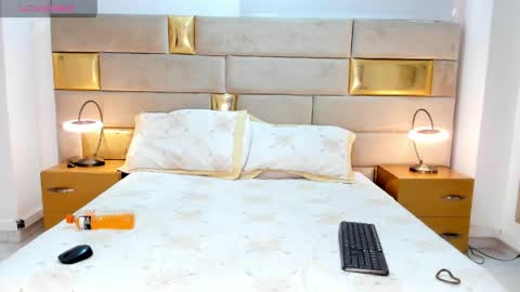 Ludovicca Mark online show from April 14, 8:31 pm