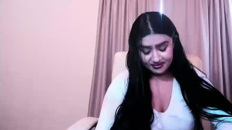 Luisa Diaz online show from March 21, 9:42 pm