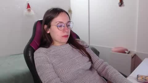 Snapshot of lula_05 chatting on January 8, 7:03 pm Vicky online show from January 8, 7:03 pm