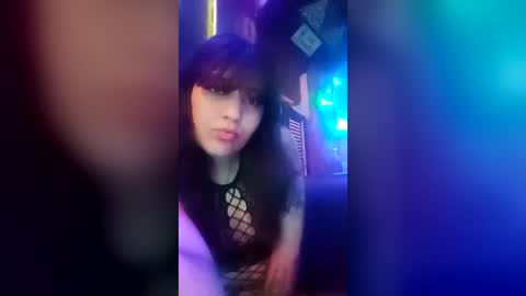 lulu_2131 online show from June 19, 5:33 am