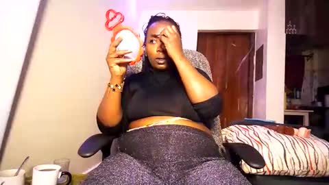 lulu_sparks1 online show from June 1, 3:52 am