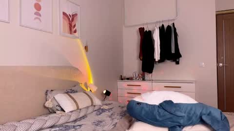 lulu berry online show from May 29, 2:31 am