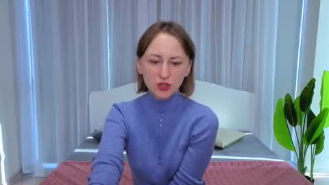 Lily online show from October 15, 10:18 am