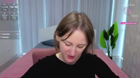 Lily online show from October 13, 11:24 am