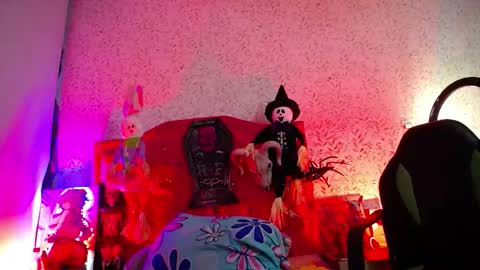 Luly online show from October 30, 5:10 am