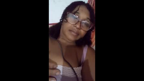 luna218799 online show from March 27, 2:46 am