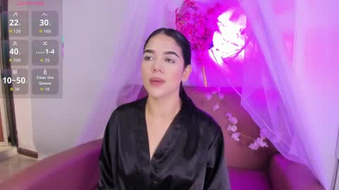 Luna online show from April 1, 1:41 pm