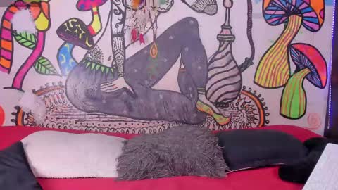 luna_gc online show from April 20, 6:33 pm