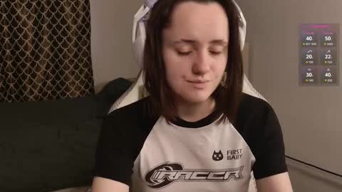 luna_loveeee online show from November 25, 5:20 am