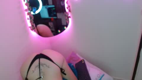 Luna Rougets online show from March 16, 2:32 pm