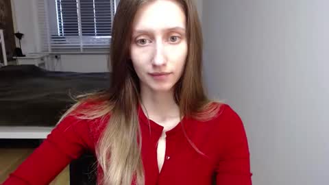 L U N A  online show from April 23, 12:51 pm