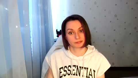 lunaa_bluee online show from June 8, 3:24 pm