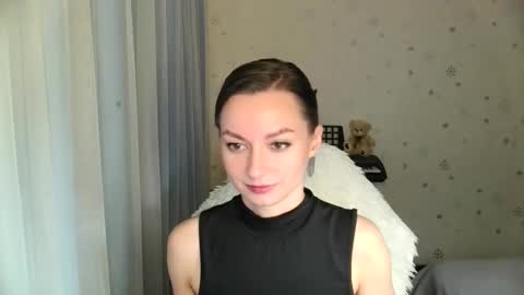 lunaa_bluee online show from November 22, 8:33 pm