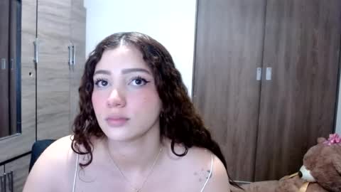 lunaa_sub online show from August 3, 6:24 pm