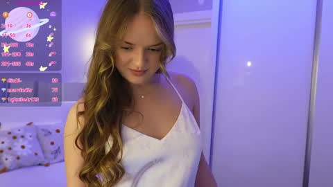 Sophia online show from May 5, 2:31 pm