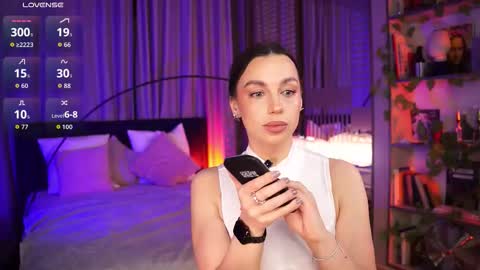 Luna  next streams Mon Tue Fri Sat Sun 8pm-5am gmt0 online show from November 29, 9:08 pm