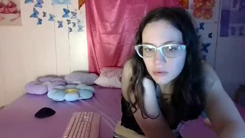 lunaquinn45 online show from October 26, 3:29 pm