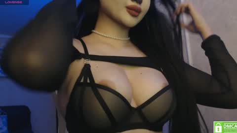 Snapshot of lunarose77 chatting on February 1, 8:26 pm Luna online show from February 1, 8:26 pm