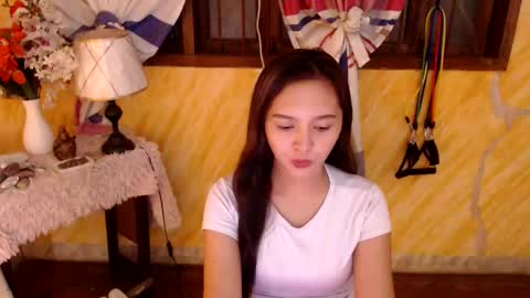 lunawinks_ online show from March 28, 5:01 pm