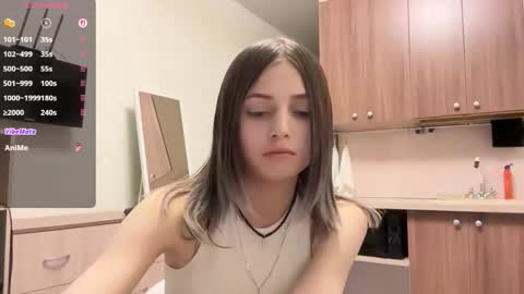 May online show from November 11, 5:10 pm