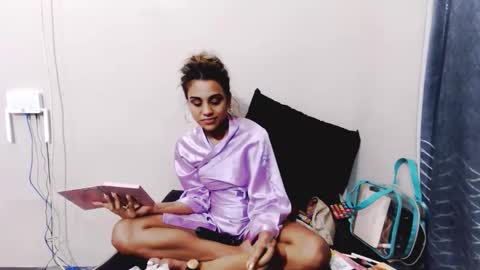 luscious_lexy online show from May 15, 7:00 am