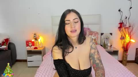 lustful__babe online show from December 17, 12:31 pm