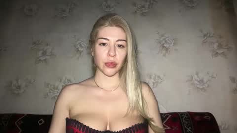 LuxSonyaStar online show from April 21, 7:54 pm