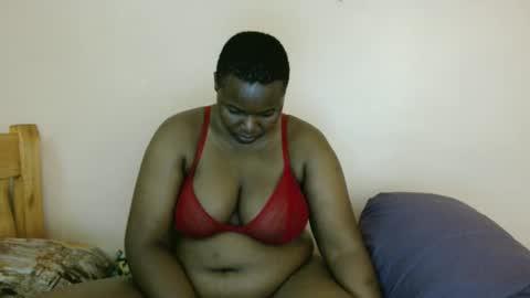 luzremi online show from May 1, 1:36 pm