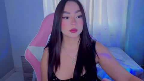 lyavalmont online show from June 16, 7:26 pm