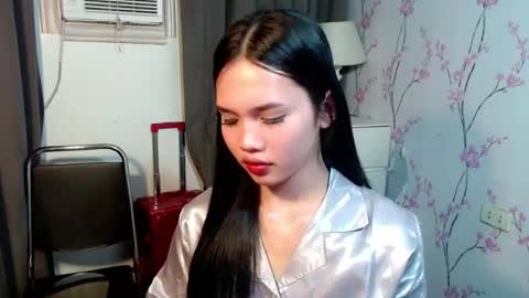 LYKA LOOPS online show from July 2, 12:22 pm