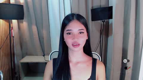 LYKA LOOPS online show from June 22, 10:45 am