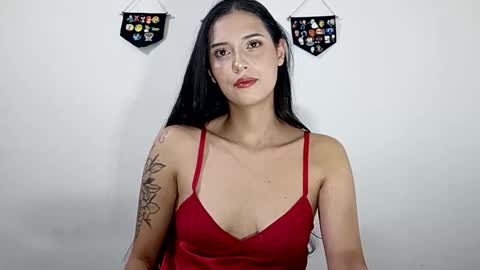 lyla online show from April 14, 3:28 am