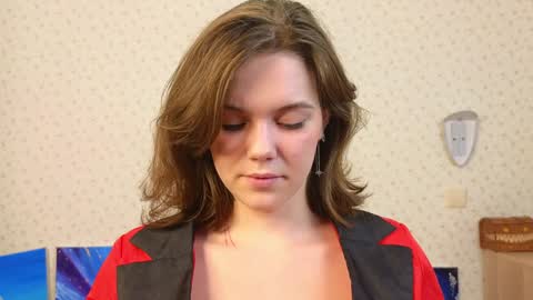 hi im Lyle online show from December 4, 3:37 am