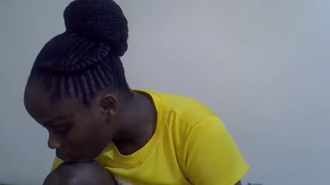 lyn_anna online show from April 9, 7:58 am