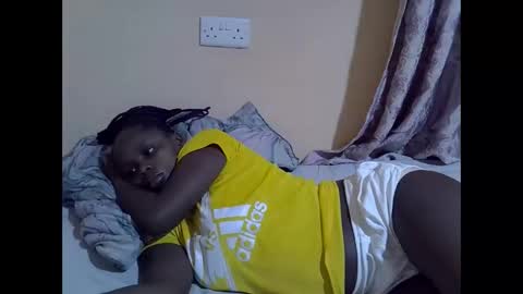 lyn_anna online show from September 15, 4:43 am