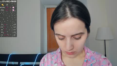 Lina online show from January 28, 7:00 am