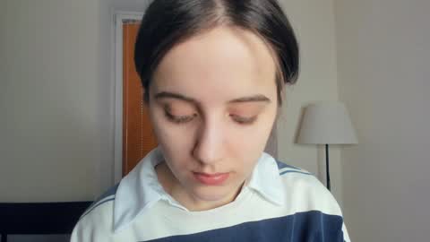 Lina online show from December 16, 6:32 am