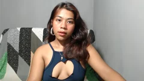 Lyn online show from June 18, 6:46 pm