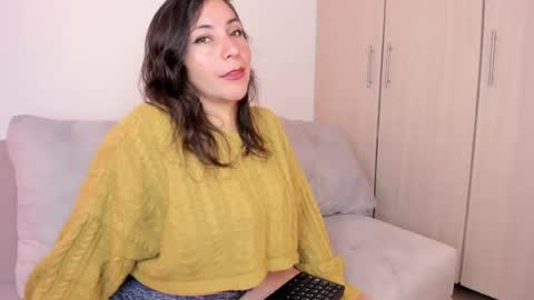 mabelt online show from July 12, 12:50 pm