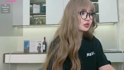 Mad D online show from August 2, 4:21 pm