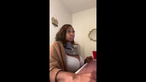 madam_glam online show from February 10, 2:09 pm