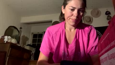 SummerPeach online show from January 28, 4:39 am