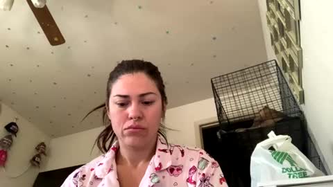 SummerPeach online show from January 18, 4:31 pm